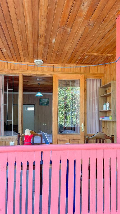 קובולטי Cottage Коттеджи С Балконом מראה חיצוני תמונה